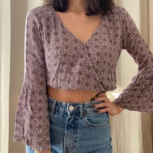printed long sleeve top with bell sleeve